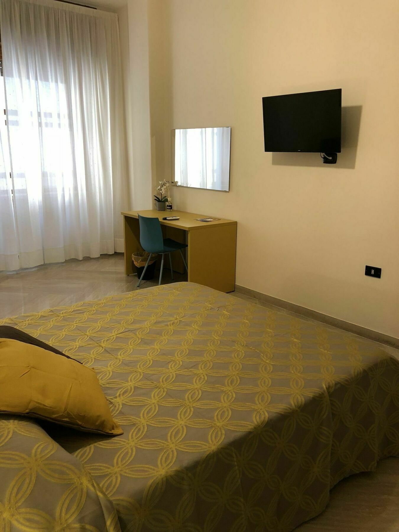 Napoli City Inn Kültér fotó